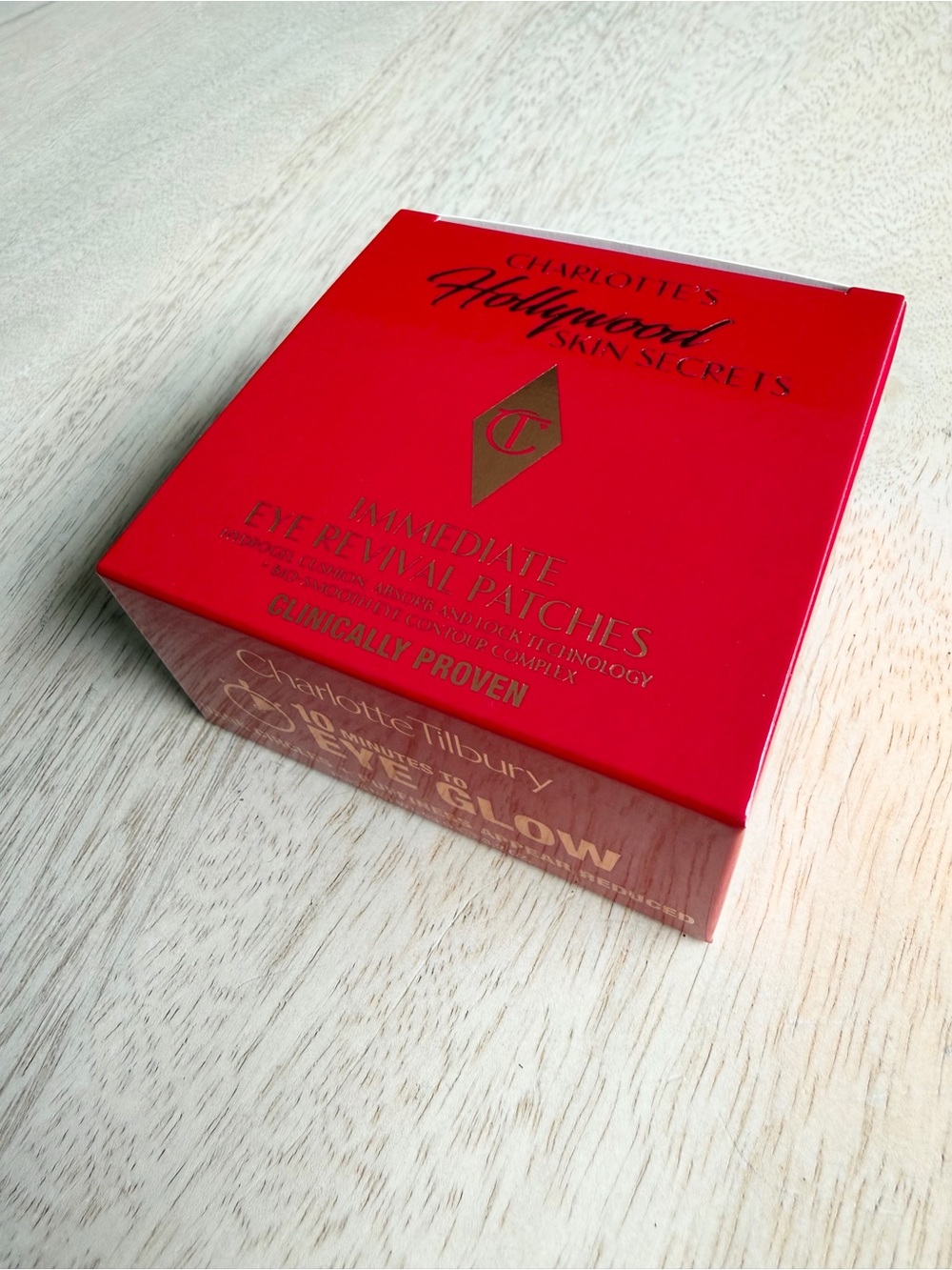 Charlotte Tilbury NEW! Immediate Eye Revival Patches, Hollywood Skin Secrets